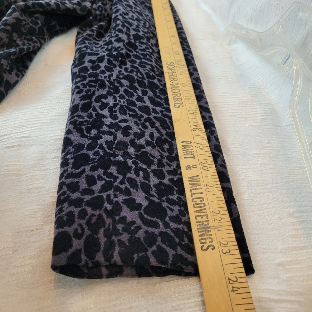 d&co Denim + Company classic gray leopard print velvet blazer classic office S - Picture 9 of 10